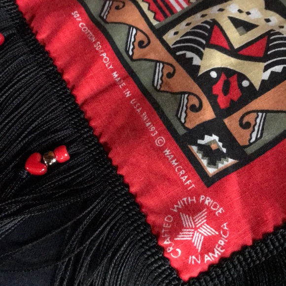 Unique Vintage Native American Sweatshirt - Picture 6 of 6